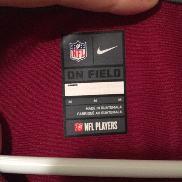 RG III  NFL Nike Redskins Jersey Sz Md - Picture 2 of 8